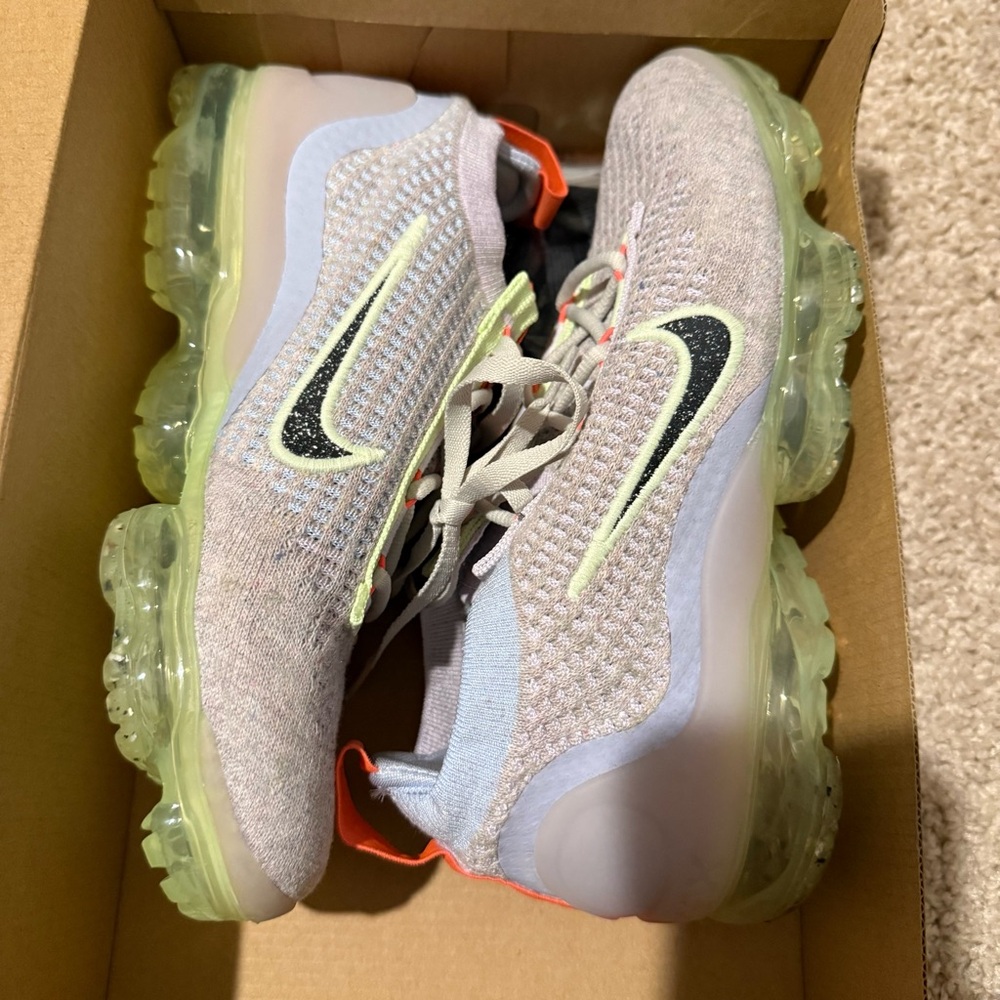 Nike Air VaporMax 2021 FK Light Bone Lime Ice (Women's)